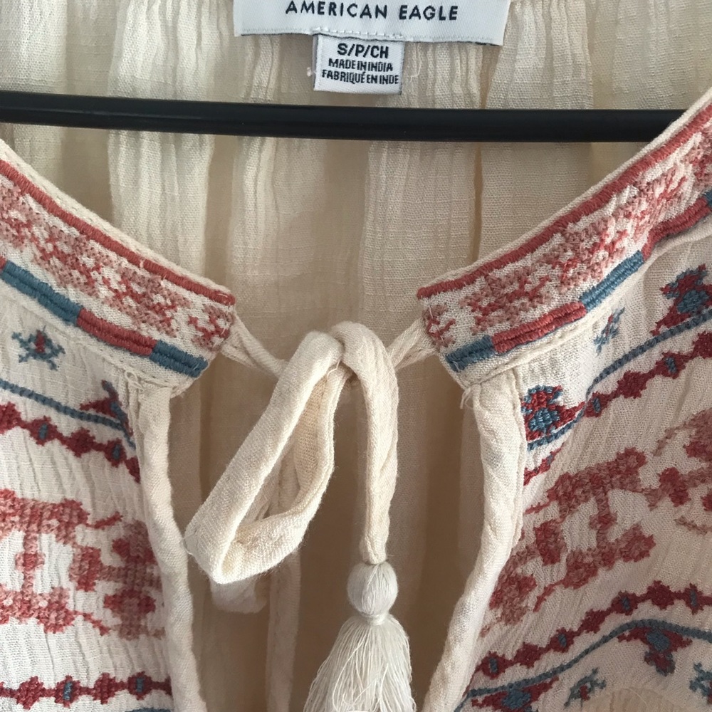 American Eagle Top Long Sleeve